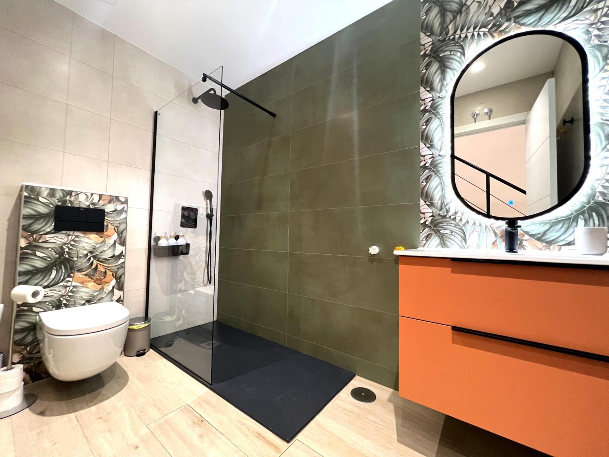 شقة Duplex Moderno Y Acogedor Junto A Atocha مدريد المظهر الخارجي الصورة