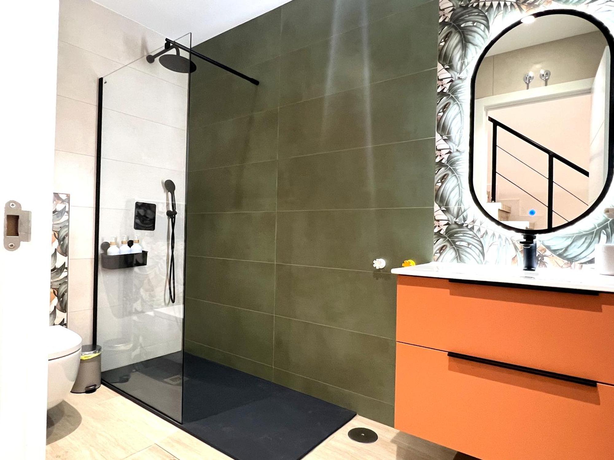 شقة Duplex Moderno Y Acogedor Junto A Atocha مدريد المظهر الخارجي الصورة