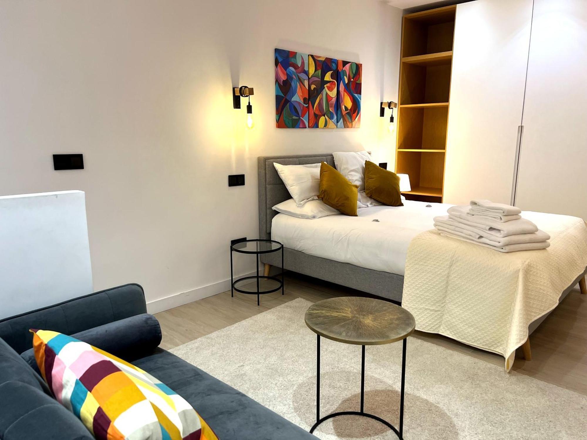 شقة Duplex Moderno Y Acogedor Junto A Atocha مدريد المظهر الخارجي الصورة