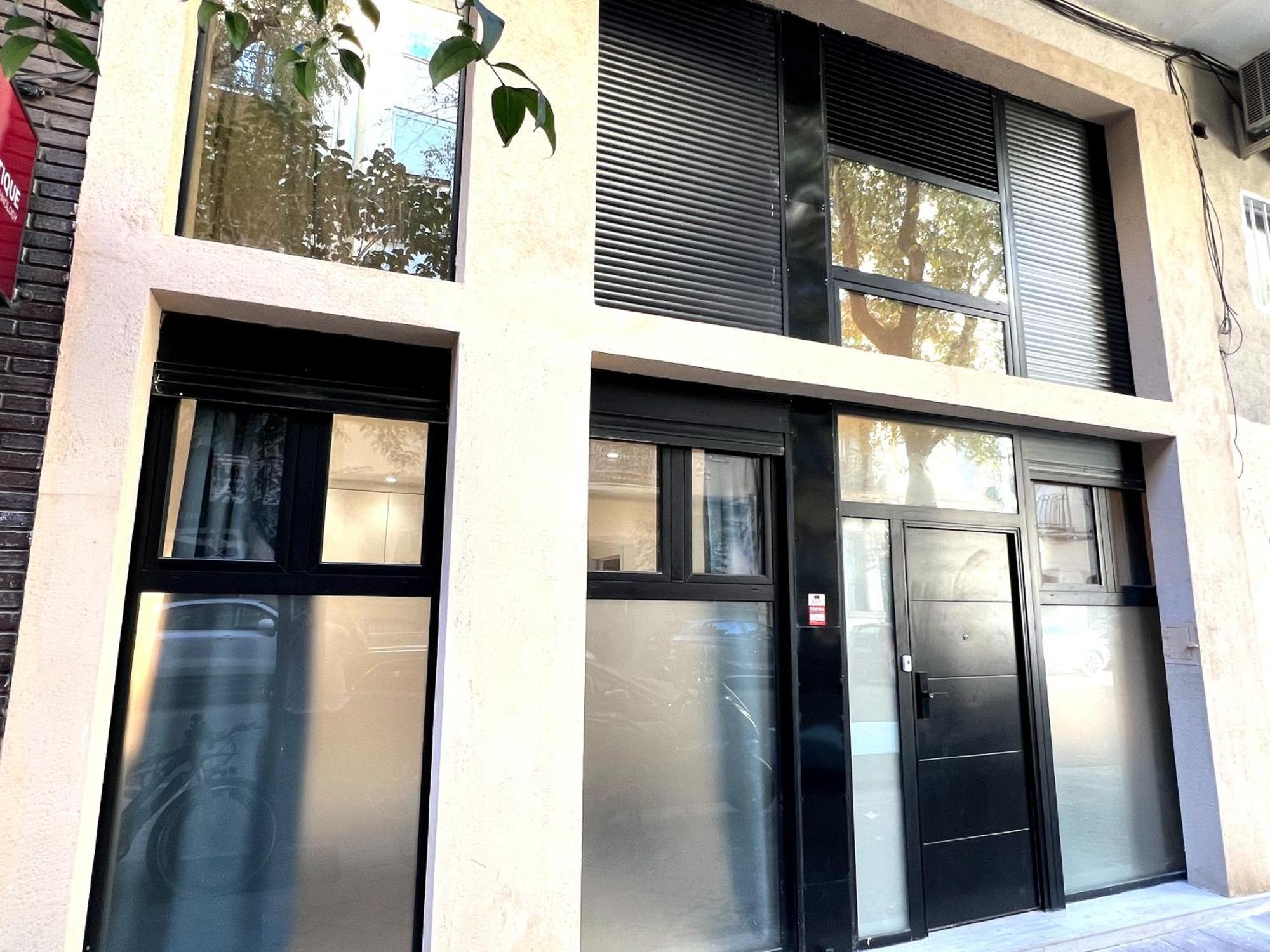 شقة Duplex Moderno Y Acogedor Junto A Atocha مدريد المظهر الخارجي الصورة